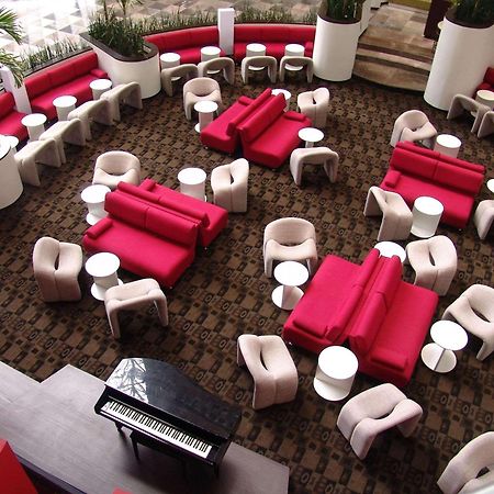 Radisson Paraiso Hotel Мехико Экстерьер фото The lobby of the hotel