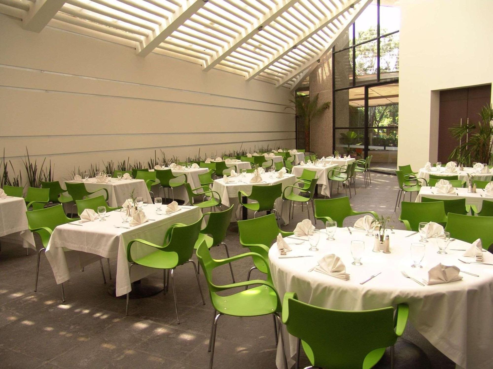 Radisson Paraiso Hotel Мехико Экстерьер фото Restaurant
